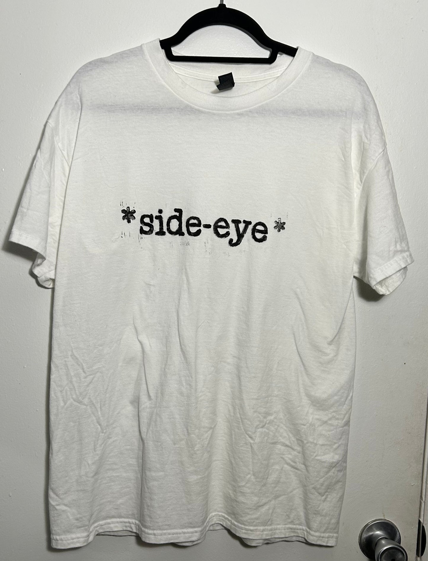 *side-Eye* Short Sleeve